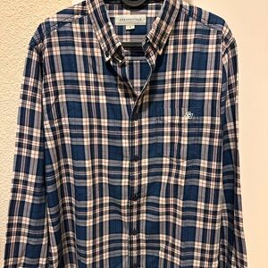 Aeropostale Men's Navy and White Plaid Shirt